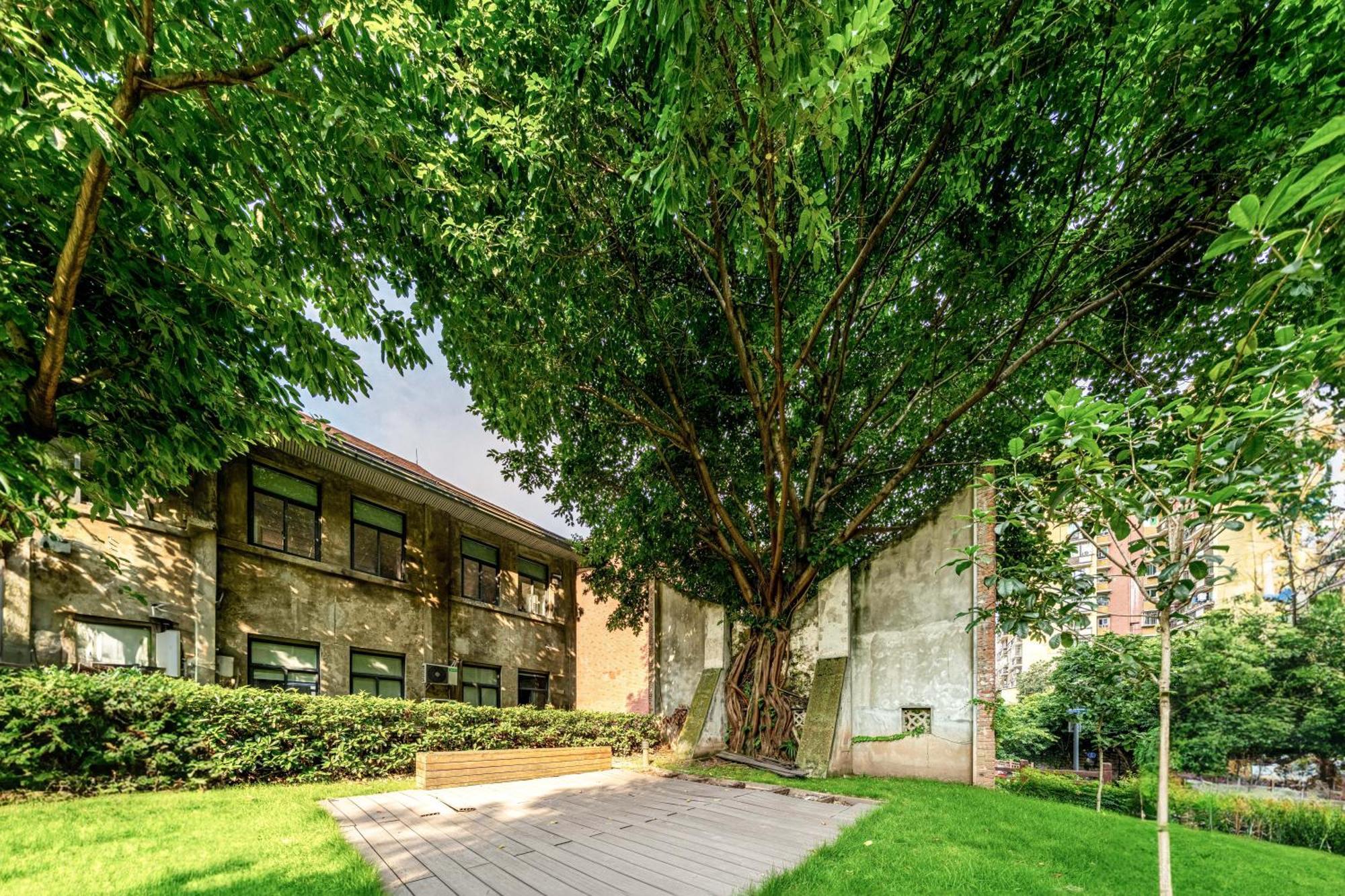 Wuyu Hotel - Chongqing University & Ciqikou Ancinet Town Kültér fotó